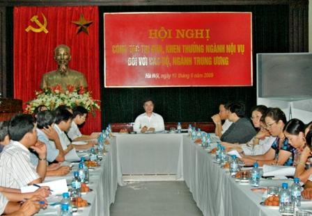 Hội nghị công tác thi đua, khen thưởng ngành Nội vụ đối với các Bộ, ngành Trung ương